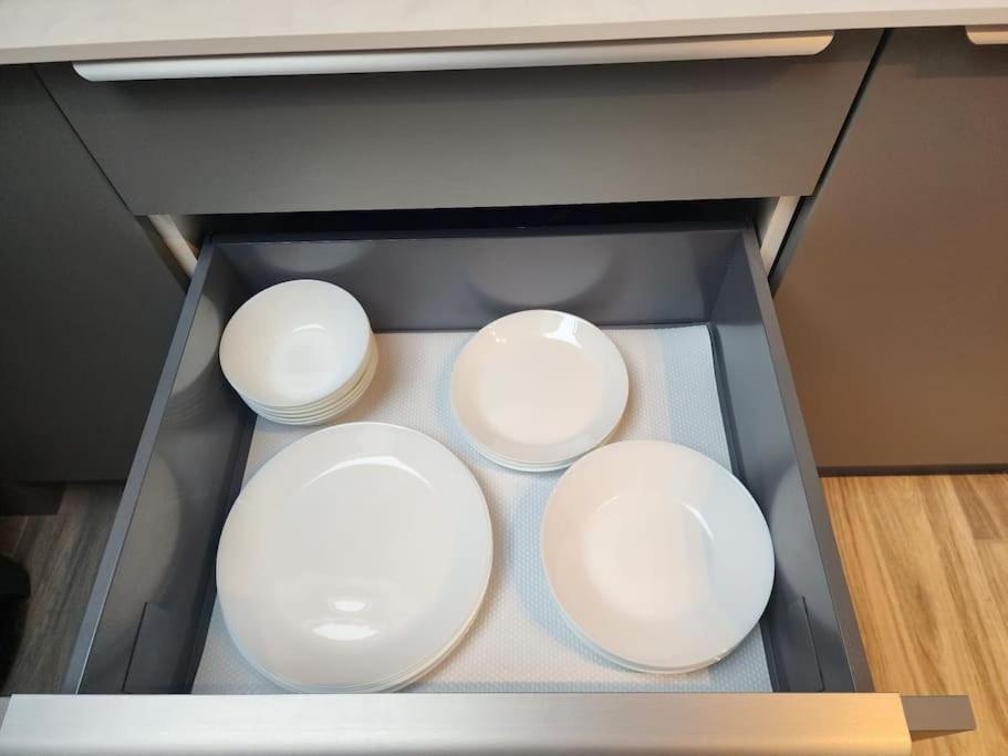 Paradigm Court, Brand New 1-Bedroom Flat 옥스퍼드 외부 사진